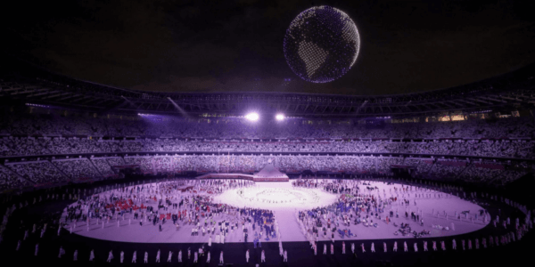 東京オリンピックの開会式でドローンライトショー！1,824機が空を彩る