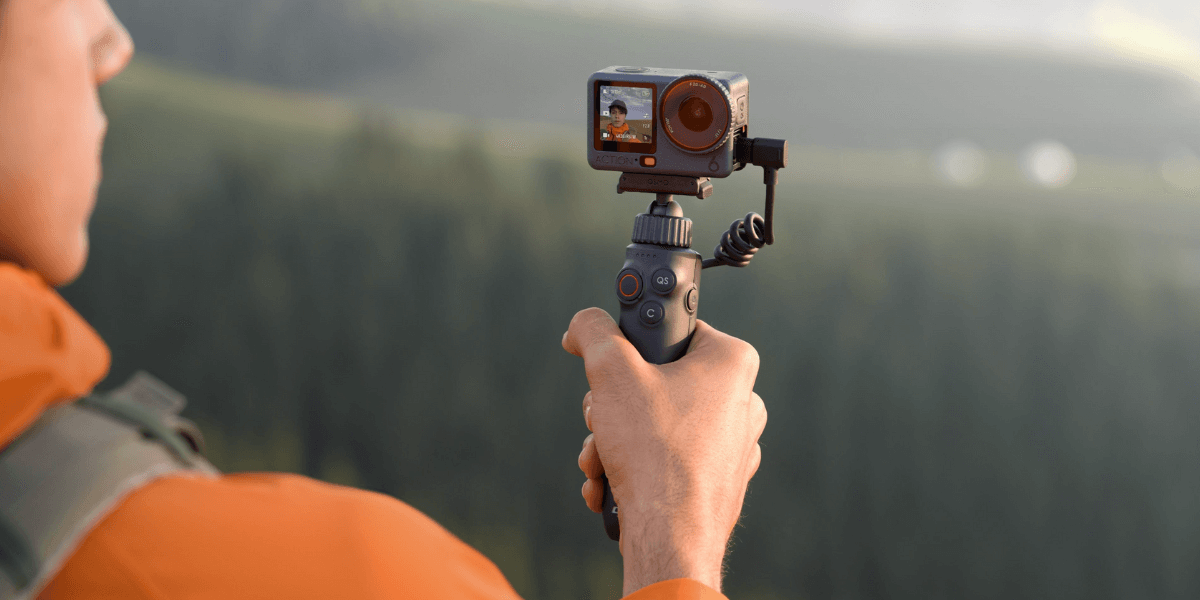 長時間撮影におすすめ!Osmo Action 両方向バッテリーハンドル