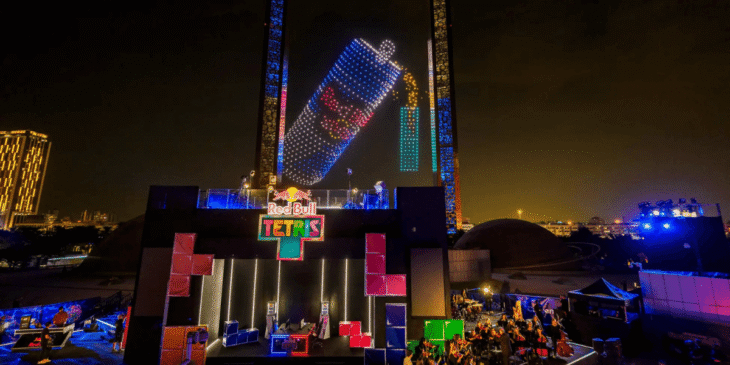 2,000機以上のドローンを使用した、世界初の空中テトリス公式戦 Red Bull Tetris® World Final