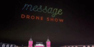個人向け｢メッセージドローンショー｣サービス開始 – White Crow