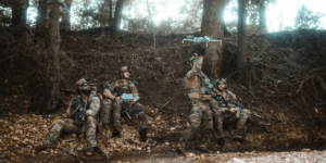 米陸軍が史上最大のドローン発注！驚愕の72時間で2500台以上の｢Skydio X10D｣を軍事調達