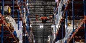 倉庫の主役はドローンへ!?全米最大の酒類物流を変える自律飛行ドローン｢Corvus One｣