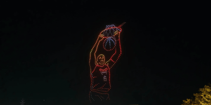 富山グラウジーズ×富岩運河環水公園 初のドローンショー｢TOYAMA Night Canvas｣を開催