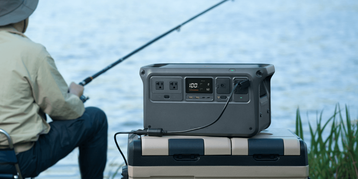 DJI Power SDC - 車用デバイス充電プラグ 電源ケーブル (12 V)