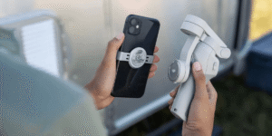 DJIが名機Osmo Mobile 3 / OM 4のサポート終了へ。スマホ撮影の｢一時代の終わり｣とAI時代の到来