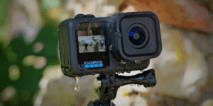 GoProの終焉か？AIブームの影で「アクションカメラの帝王」が直面する、驚きの生存危機