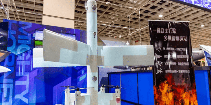 1000万機のドローンにパイロットは必要か?台湾とShield AIが示した「自律型ドローン」の衝撃的な真実